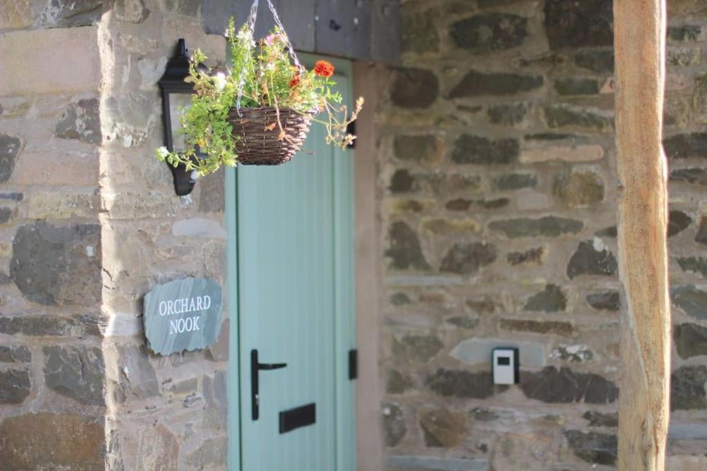 Orchard Nook - Sleeps 4, 2 Bedrooms Kendal Exterior photo
